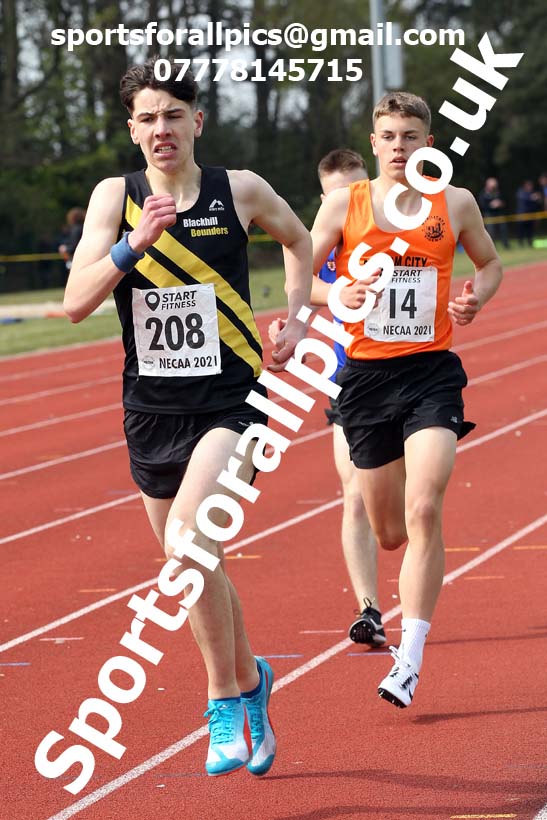 800 metres, 2021 NECAA Open Graded Meeting, Morpeth. Photo: David T. Hewitson/Sports for All Pics
